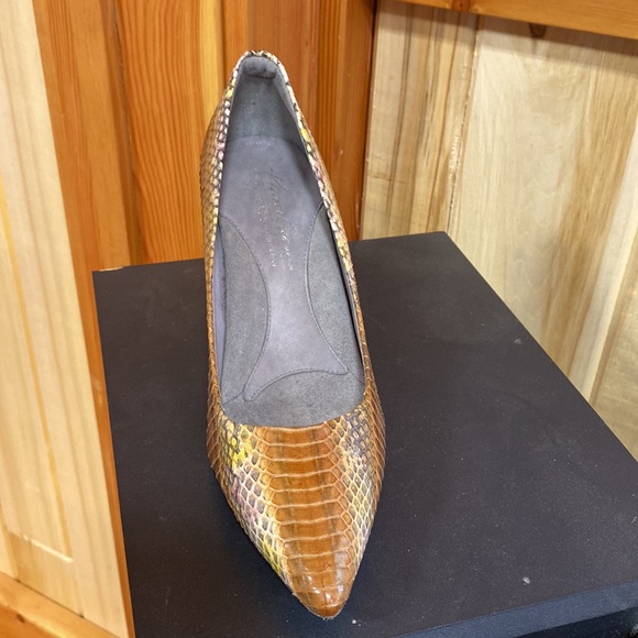 Sexy Kenneth Cole leather Heels size 6 worn once - Picture 6 of 6